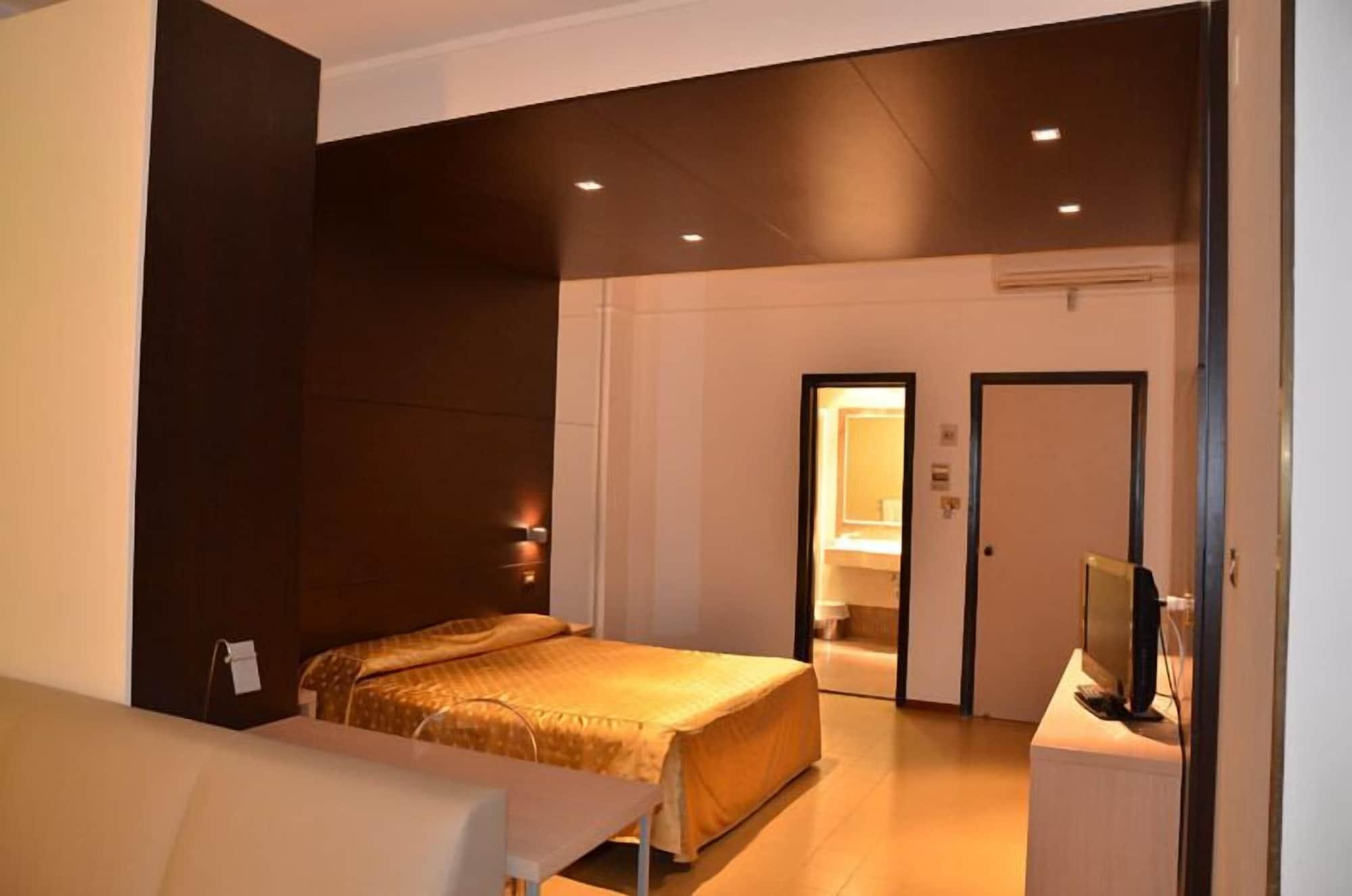 แกรนด์ ยูโรเทล Hotel มอนเตซิลวาโน ภายนอก รูปภาพ
