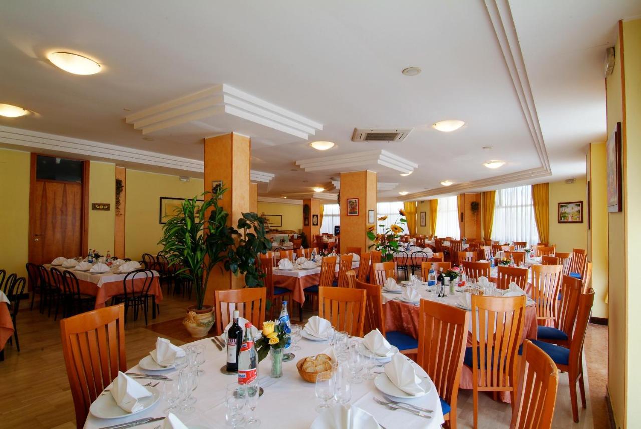 แกรนด์ ยูโรเทล Hotel มอนเตซิลวาโน ภายนอก รูปภาพ